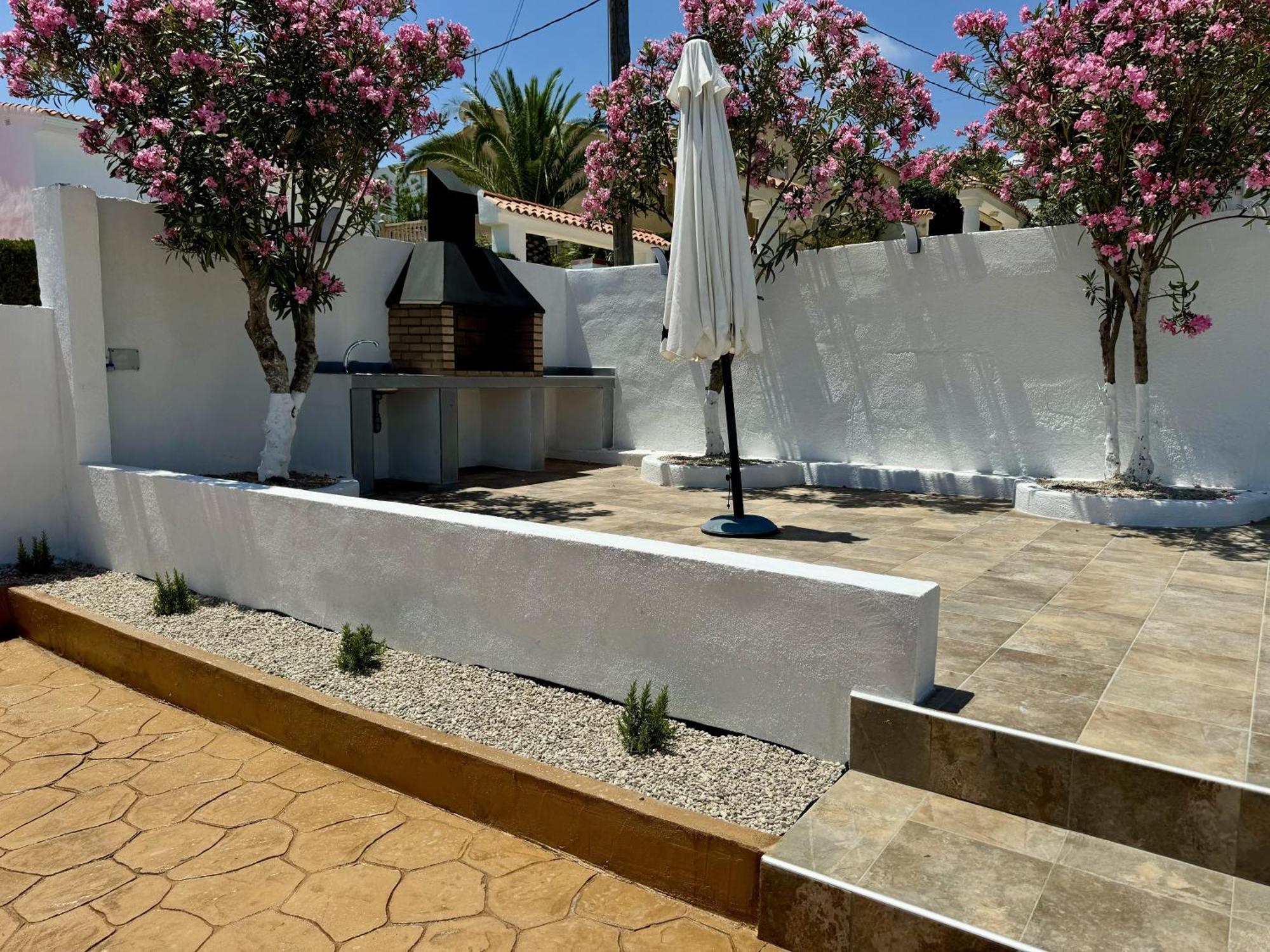 Retama Somhome Holiday home